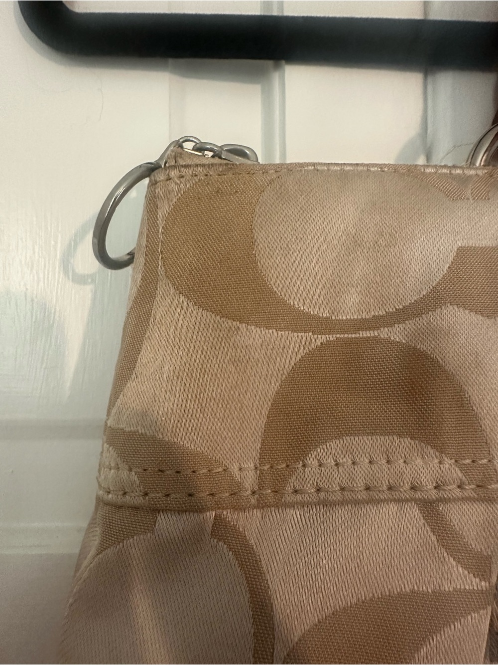 Coach Tan Poppy Signature Tote with Pink Leather Handles & Coach Daisy Keychain - Picture 8 of 13